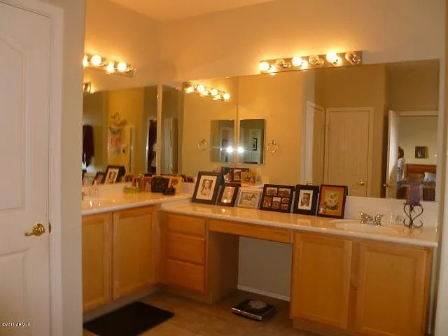 7731 E Boston St — Photo 2