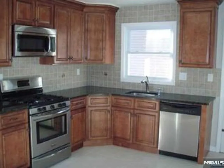 15 E Brinkerhoff Ave #2 — Photo 4