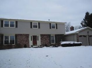 20 Van Buren Rd, Pittsford, NY 14534