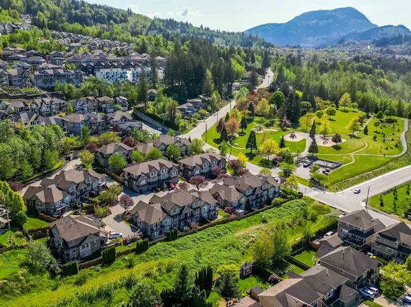 5900 Jinkerson Rd #3, Chilliwack, BC V2R 0B2