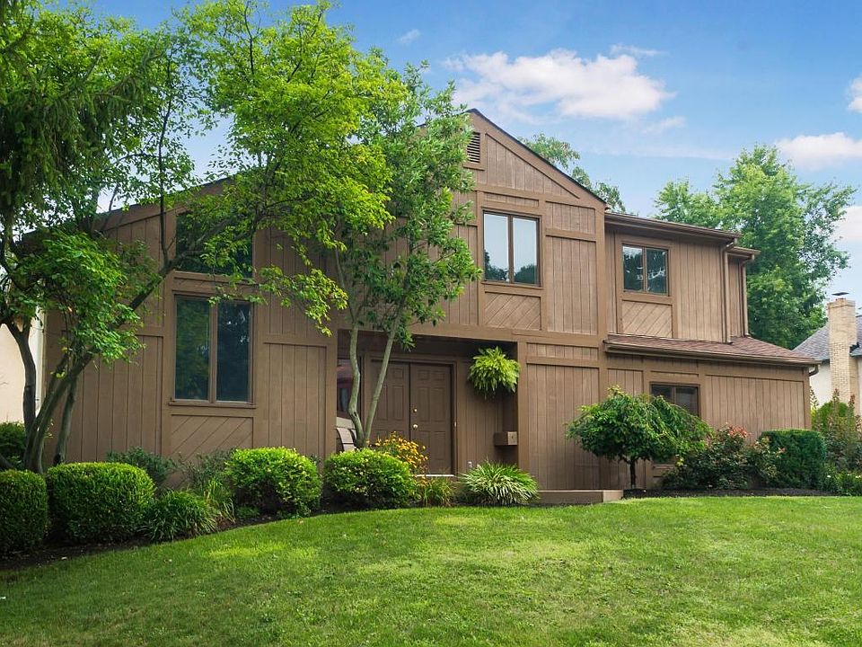 1st image of 1088 Bryan Dr
