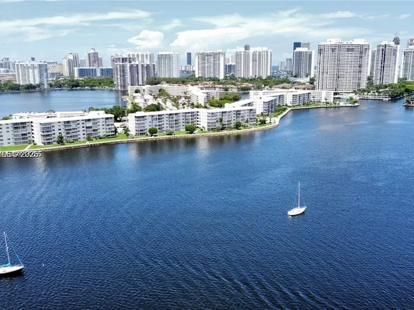 2903 Point East Dr APT K611, Aventura, FL 33160