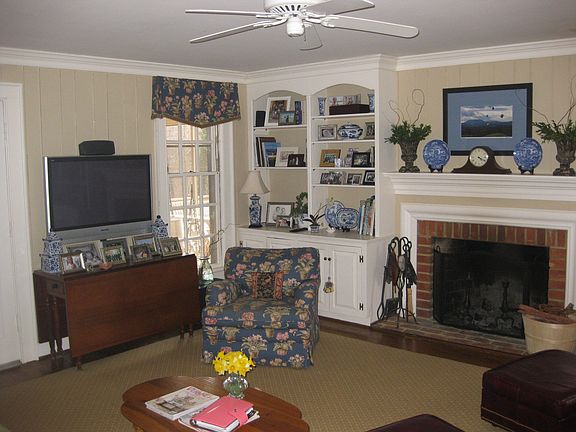 5th image of 4749 John Scott Dr