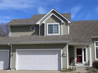 806 Edgewater Dr, Polk City, IA 50226