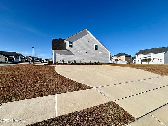 2nd image of 2037 Lunsford Drive