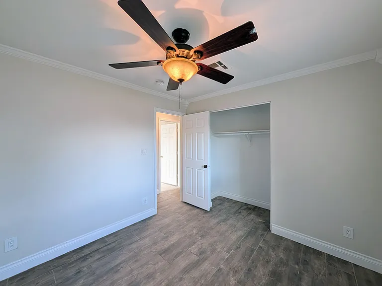13208 W Tuckey Ln — Photo 19