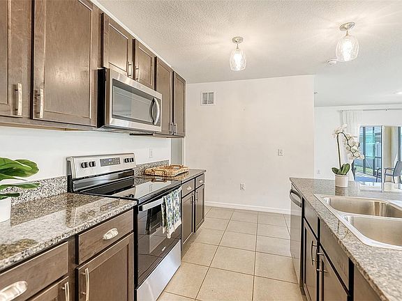 5th image of 5834 Elegant Orchid Way