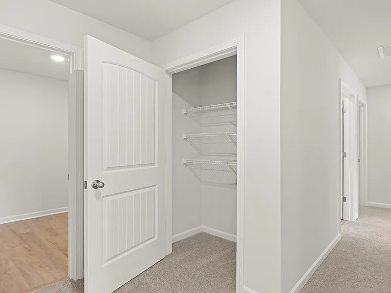 98 Babcock Dr NE — Photo 11