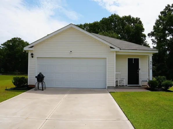 3715 Stallion Dr, Sumter, SC 29153