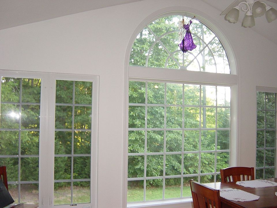 2nd image of 5622 Harvey Ct