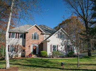 100 Wildwood Rd, Tolland, CT 06084