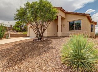 1697 S Tenen Pass Dr, Benson, AZ 85602