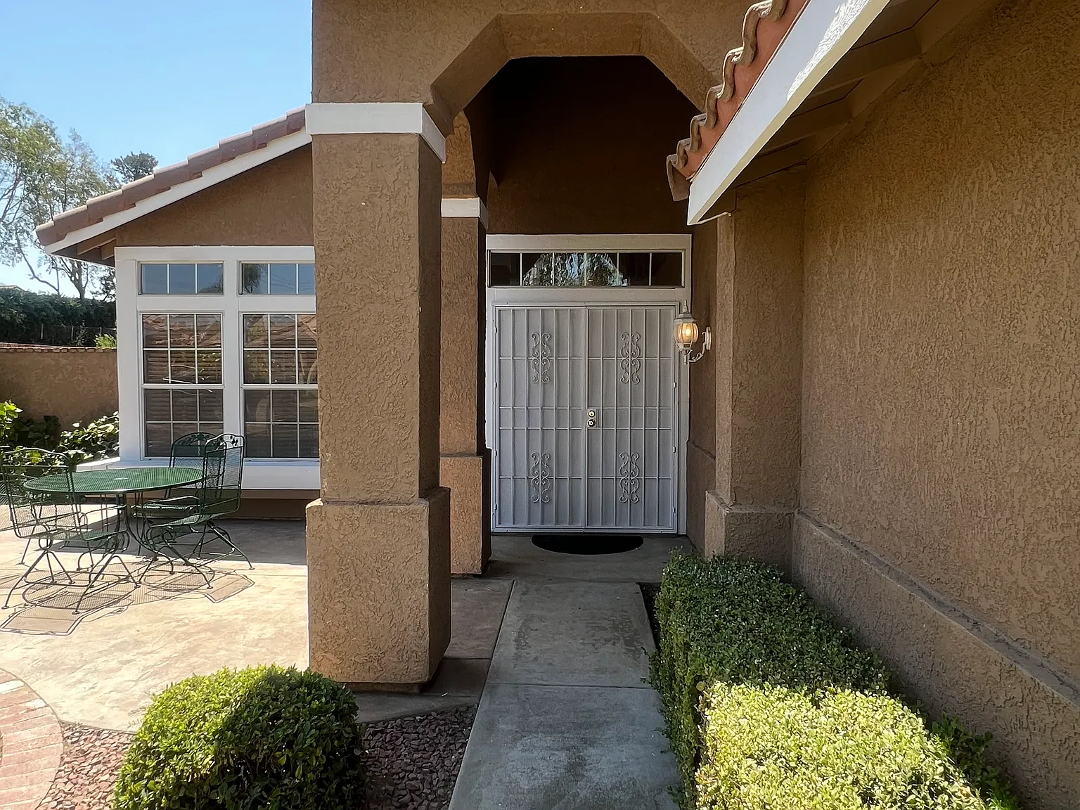 Available Immediately! — Photo 4