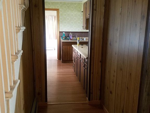 4th image of 29 Cornell Ave