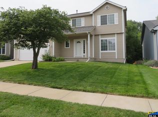 15218 Fowler Ave, Omaha, NE 68116