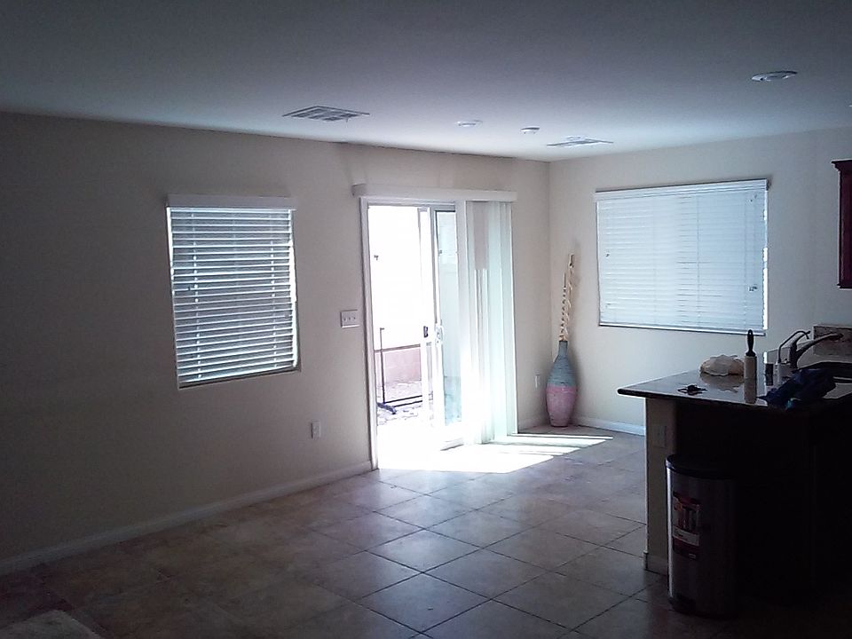 2nd image of 5982 Devers Ct