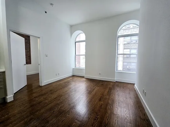 68 Livingston Street image 1 of 10