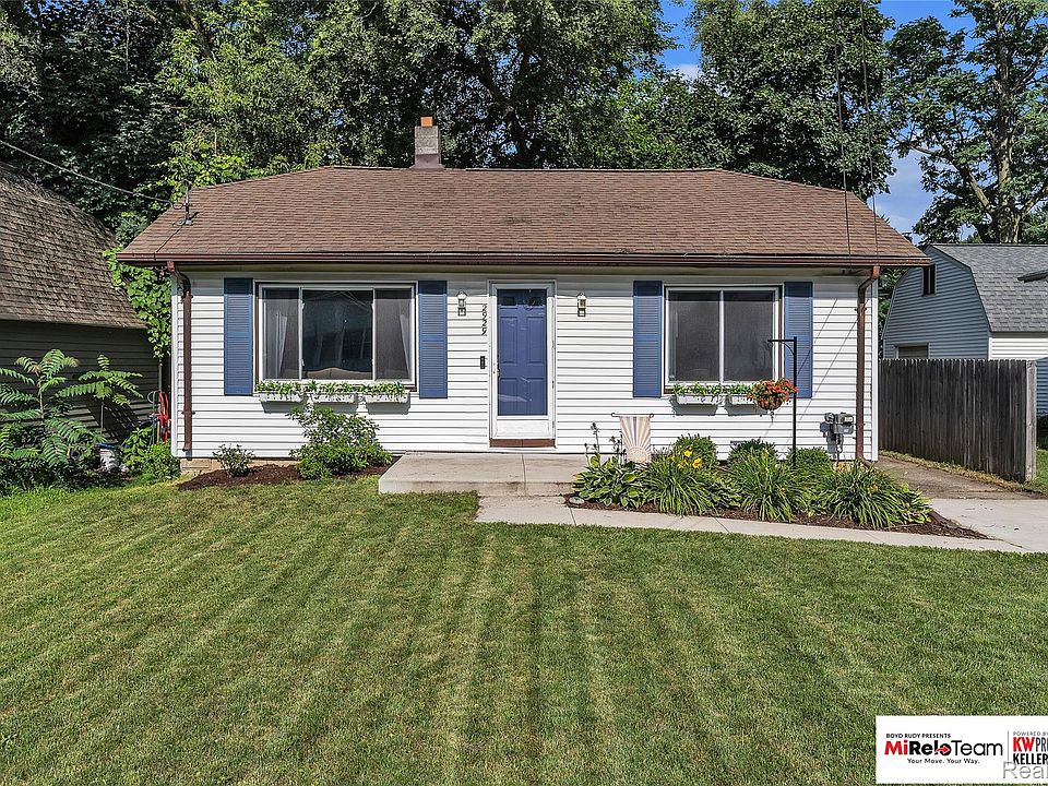 1st image of 2929 Holden Ave