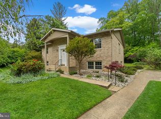 302 Pine Forest Ct, Lutherville Timonium, MD 21093