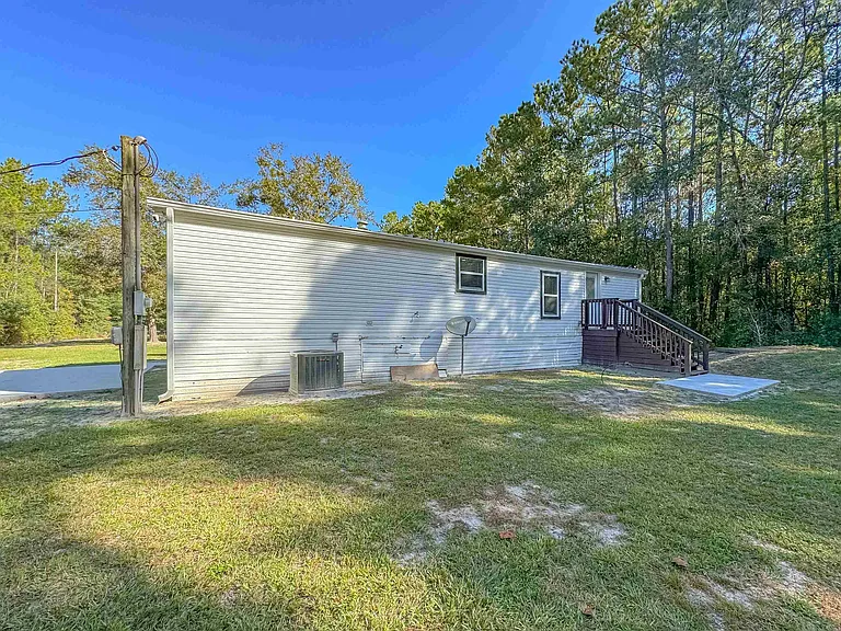 16957 Lake Christiana Ct — Photo 34