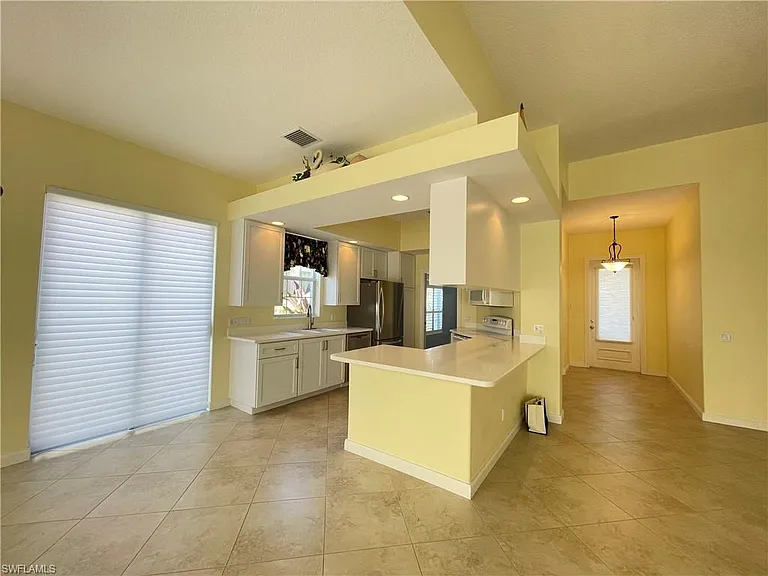 7710 Tommasi Ct — Photo 6