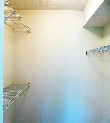 2nd image of 1524 Lincoln Way APT 311