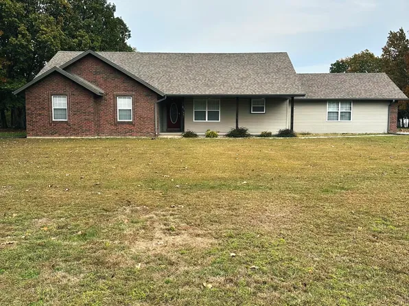 61 Klemme Drive, Strafford, MO 65757