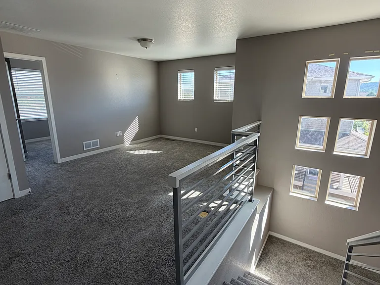 4456 Elegant St — Photo 38