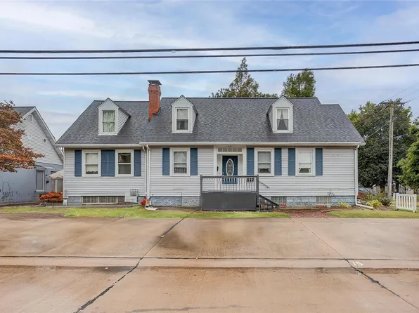 210 W Prairie St, Jerseyville, IL 62052