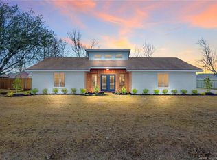 6707 Sun Meadow Ln, Lake Charles, LA 70605