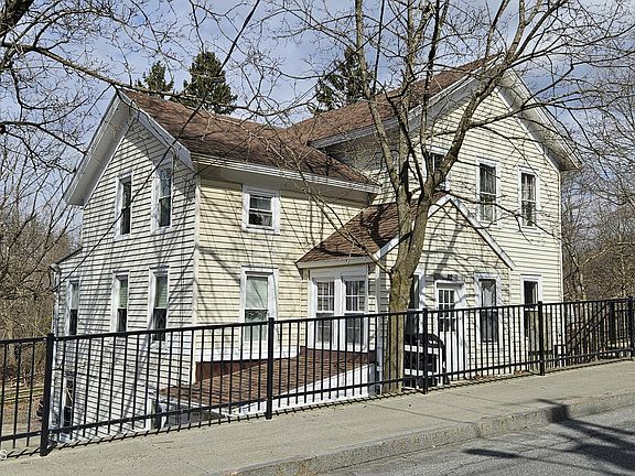 2nd image of 22 Spring Street