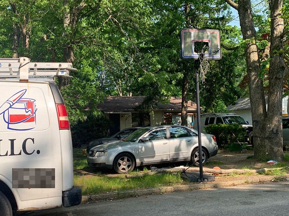 1st image of 1317 Jeffrey St