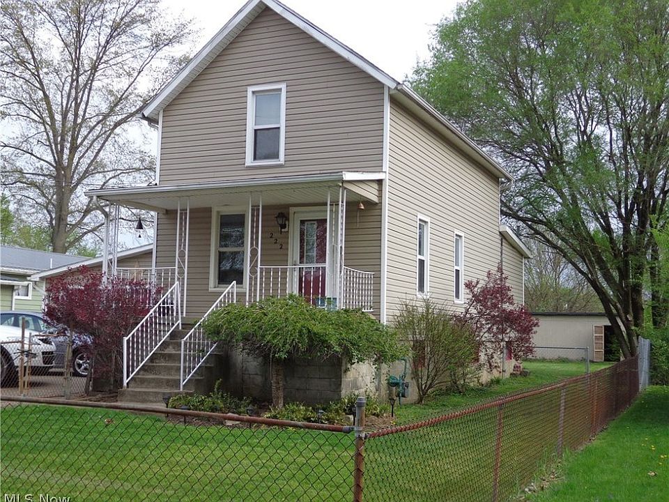 1st image of 222 Davis St