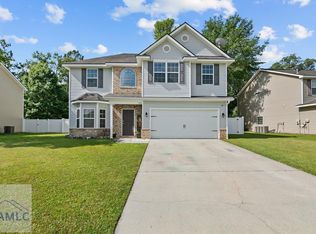 1223 Peacock Trl, Hinesville, GA 31313