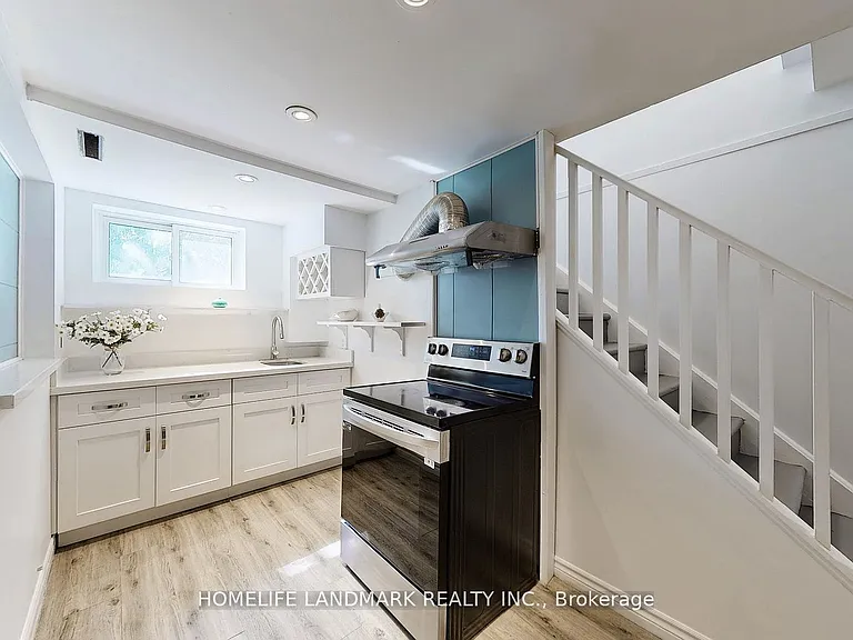 11 Uplands Ave #BASEMENT — Photo 11