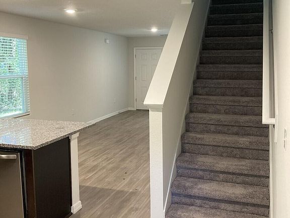 5th image of 1272 Orton St