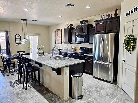 5th image of 4415 W 26th St