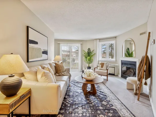 189 Lake Driveway W #217, Ajax, ON L1S 7J1