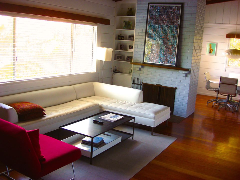 Living room + Fireplace