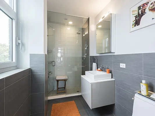 Sold by Sotheby's International Realty | media 7