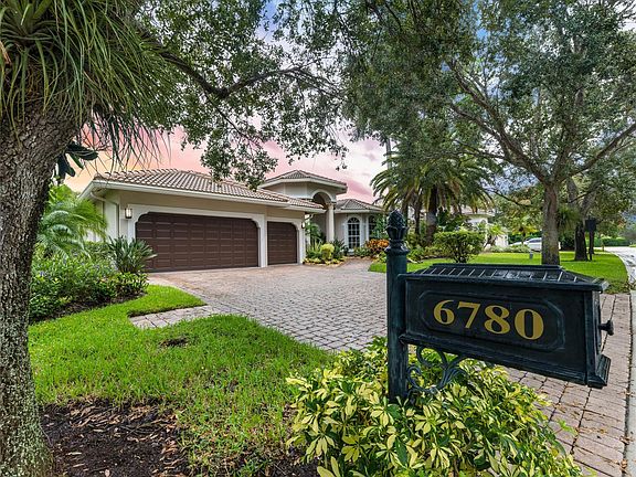 4th image of 6780 NW 104th Lane