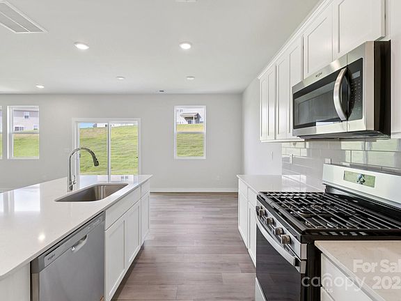 4th image of 1216 Hallman Branch Ln
