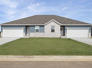 1213 S Choctaw Rd, Republic, MO 65738