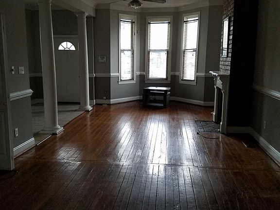 4th image of 2208 Jefferson Ave
