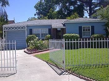 1st image of 6008 N Muscatel Ave