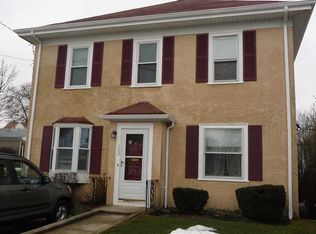 122 Lawn St, Providence, RI 02908