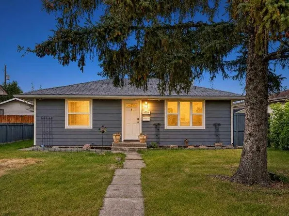 6324 S Bowmont Cres NW, Calgary, AB T3B 2H4