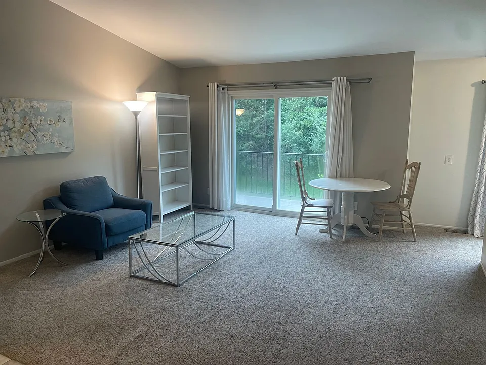 3236 Bolgos Cir