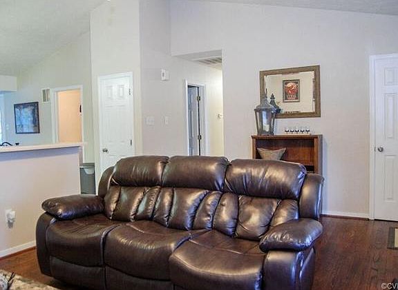 3rd image of 7936 Thistleberry Ct