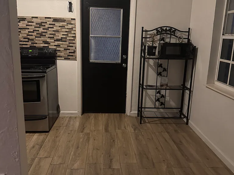 16340 NW 17th Ct — Photo 7